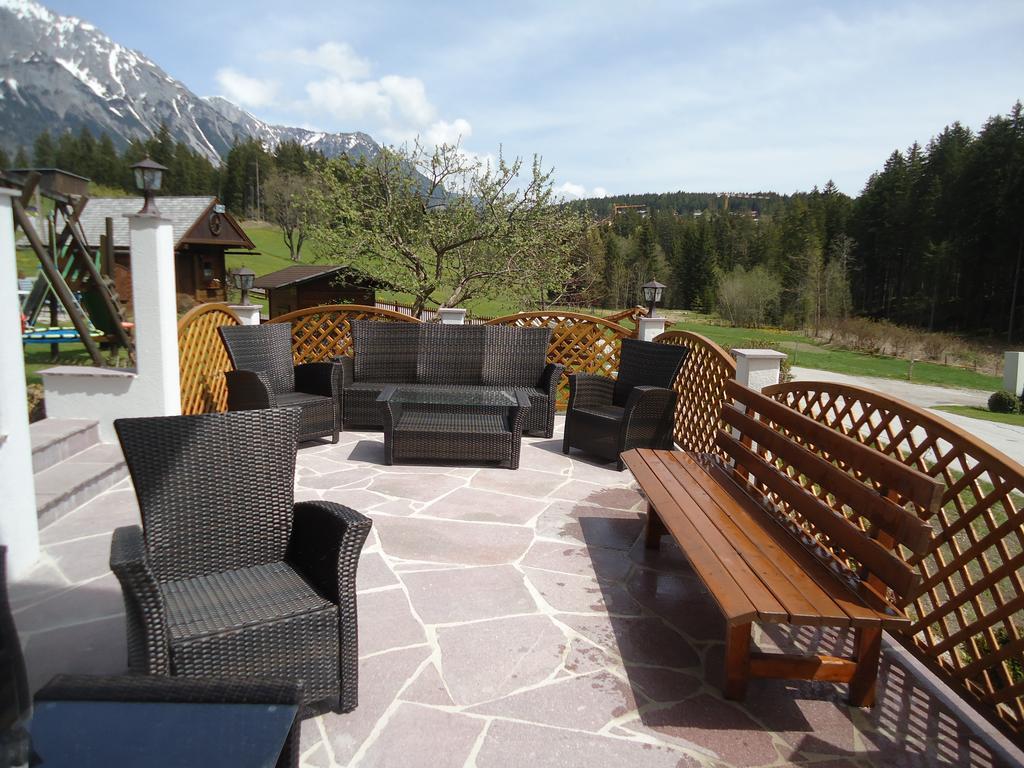 Pension-Greimelbacherhof Ramsau am Dachstein Exterior photo